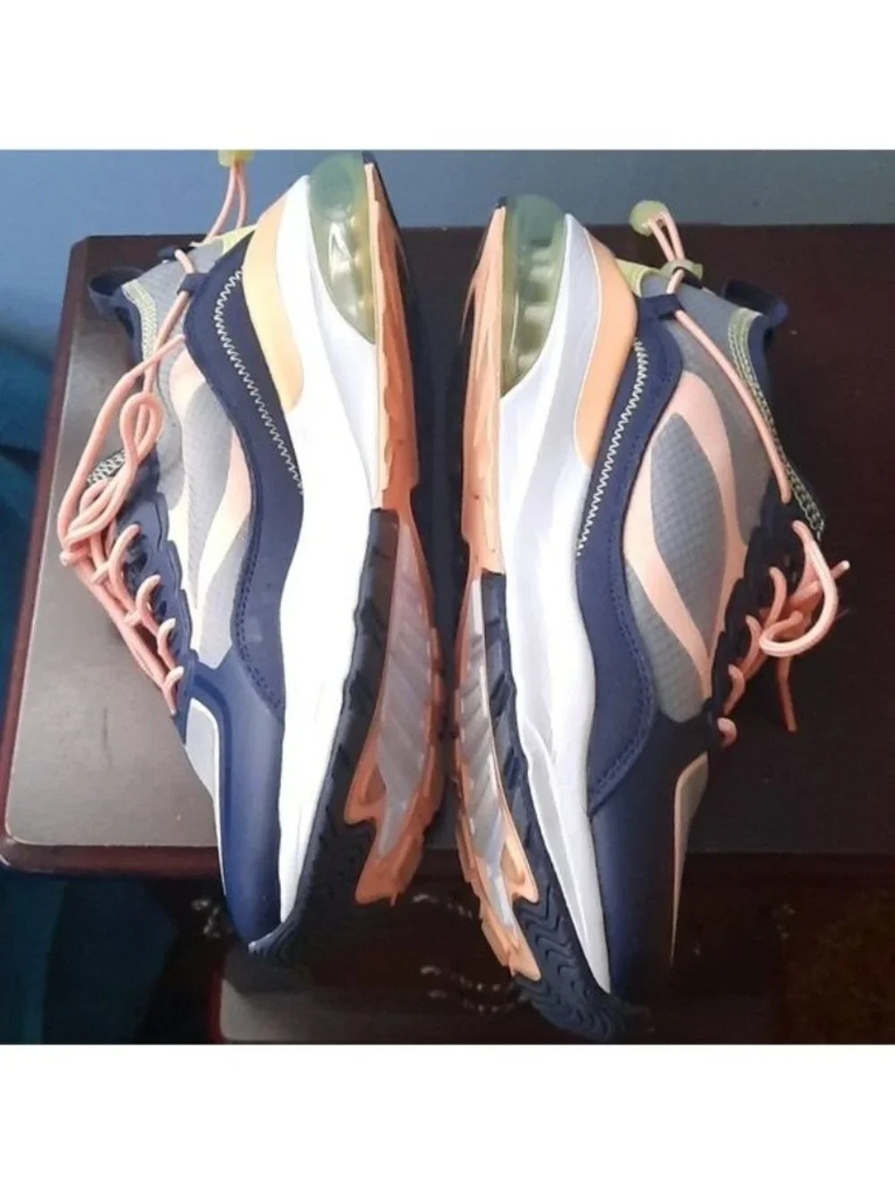 Fabletics Blue Grey Peach Green Adjustable Toggle at Heel Sneakers 7.5
